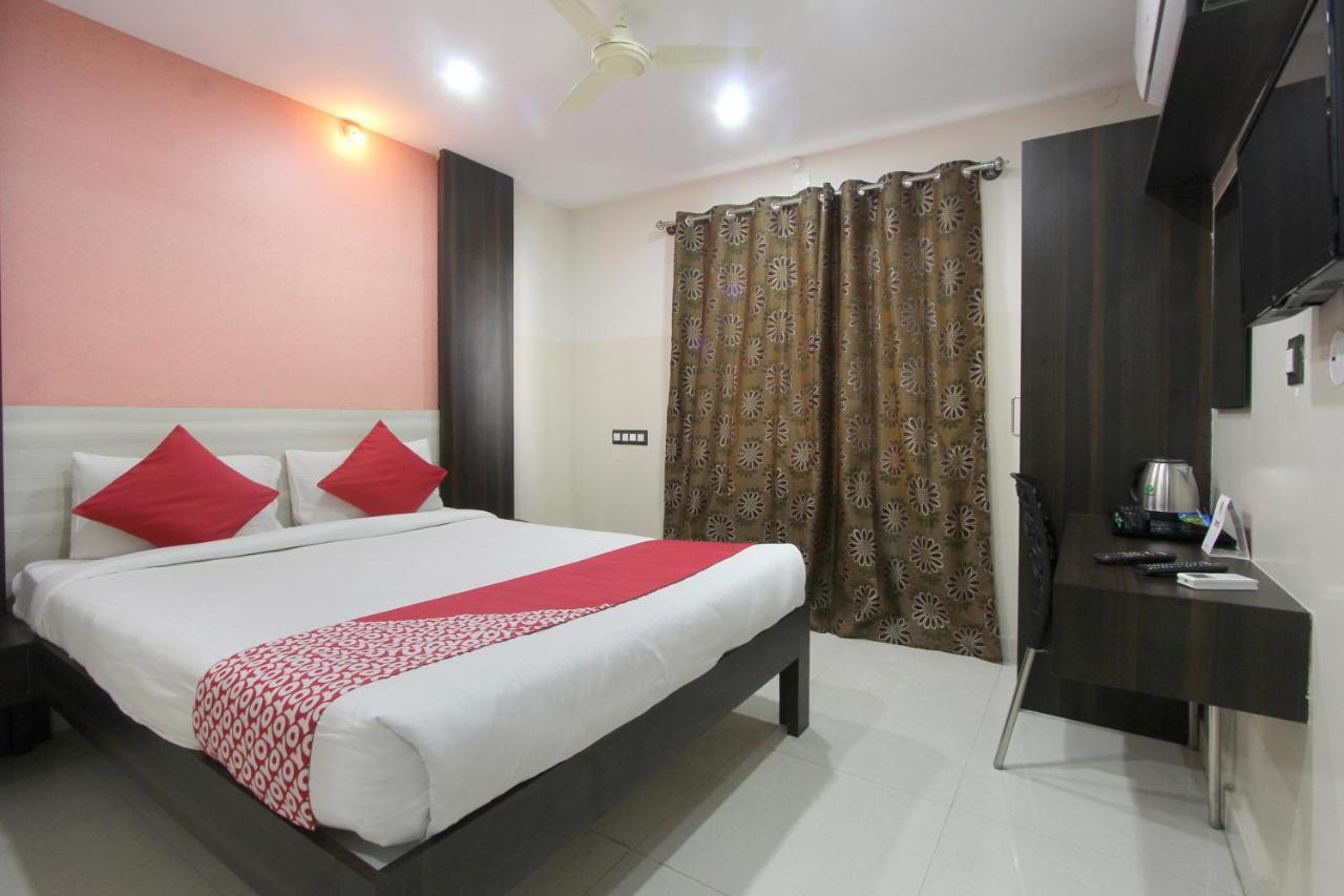 Capital O 70534 Habitat Suites And Rooms Bangalore Eksteriør billede