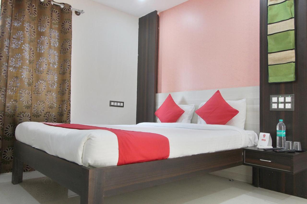 Capital O 70534 Habitat Suites And Rooms Bangalore Eksteriør billede