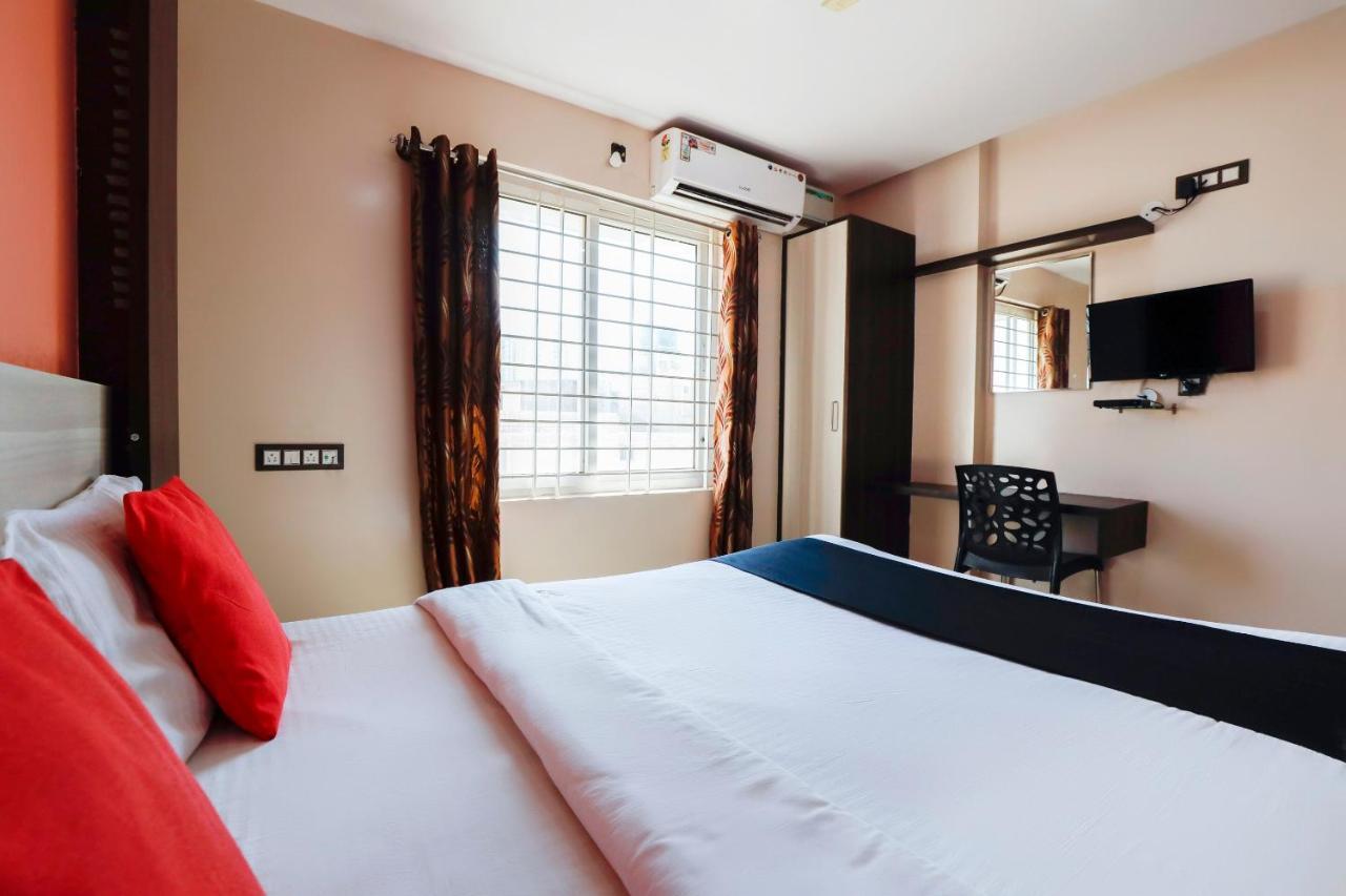 Capital O 70534 Habitat Suites And Rooms Bangalore Eksteriør billede