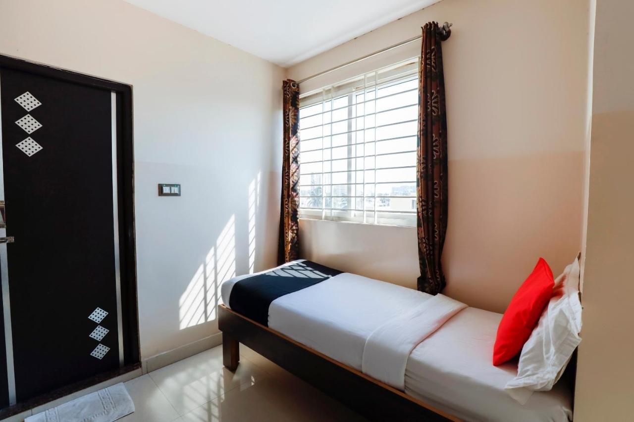 Capital O 70534 Habitat Suites And Rooms Bangalore Eksteriør billede