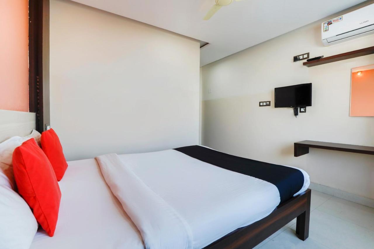 Capital O 70534 Habitat Suites And Rooms Bangalore Eksteriør billede