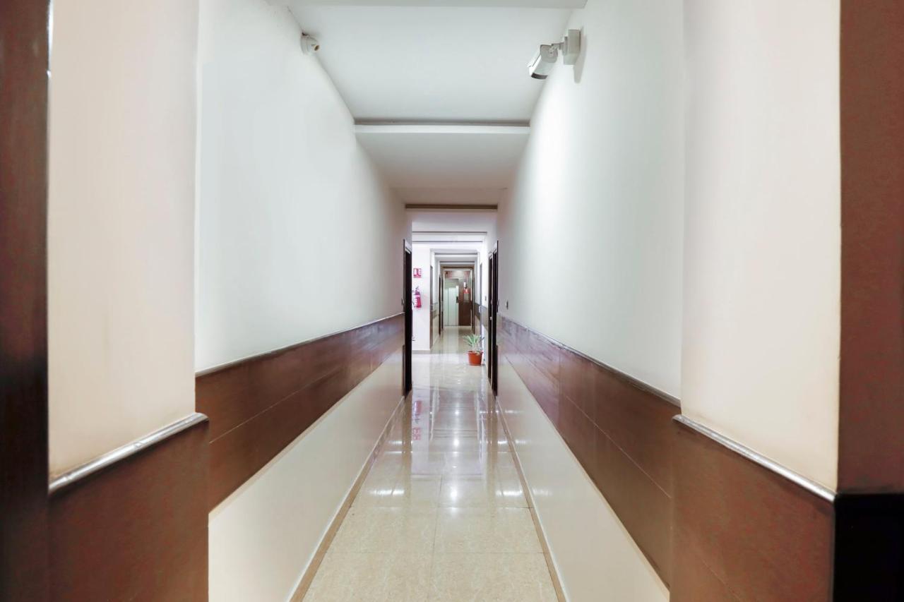 Capital O 70534 Habitat Suites And Rooms Bangalore Eksteriør billede