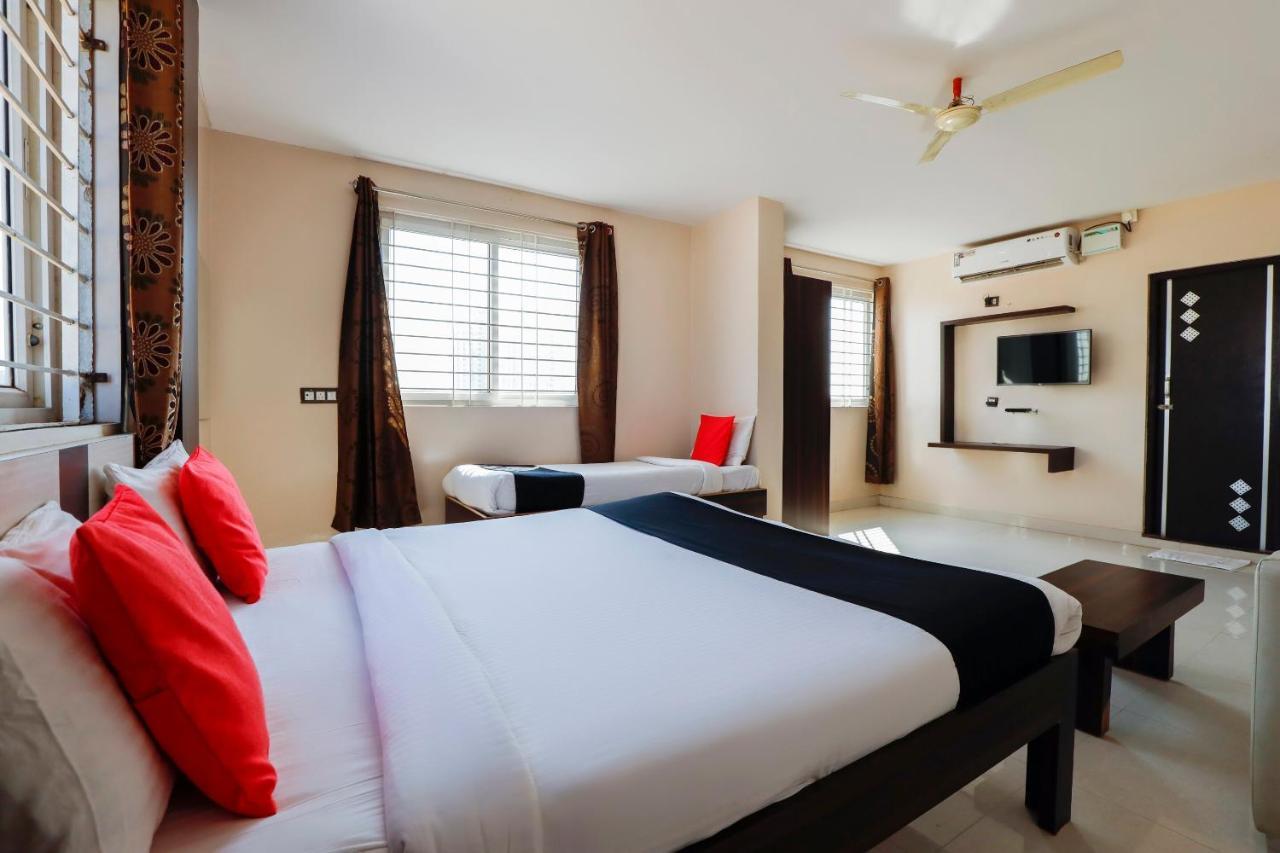 Capital O 70534 Habitat Suites And Rooms Bangalore Eksteriør billede